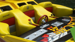 CPB - 1989 41 Apache 3 Pack Race Boat RARE! - Image 4